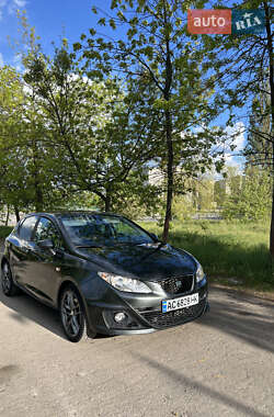 Хэтчбек SEAT Ibiza 2010 в 