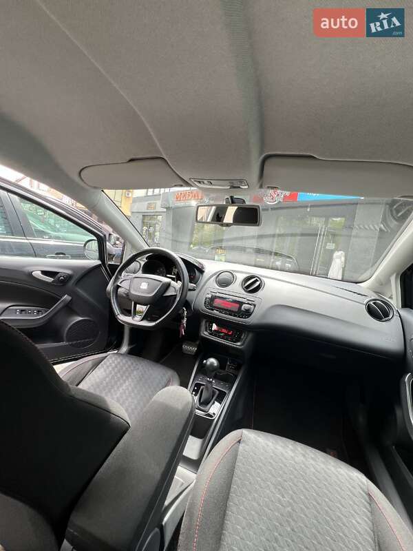 Хетчбек SEAT Ibiza 2010 в Ковелі