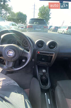 Хэтчбек SEAT Ibiza 2008 в 