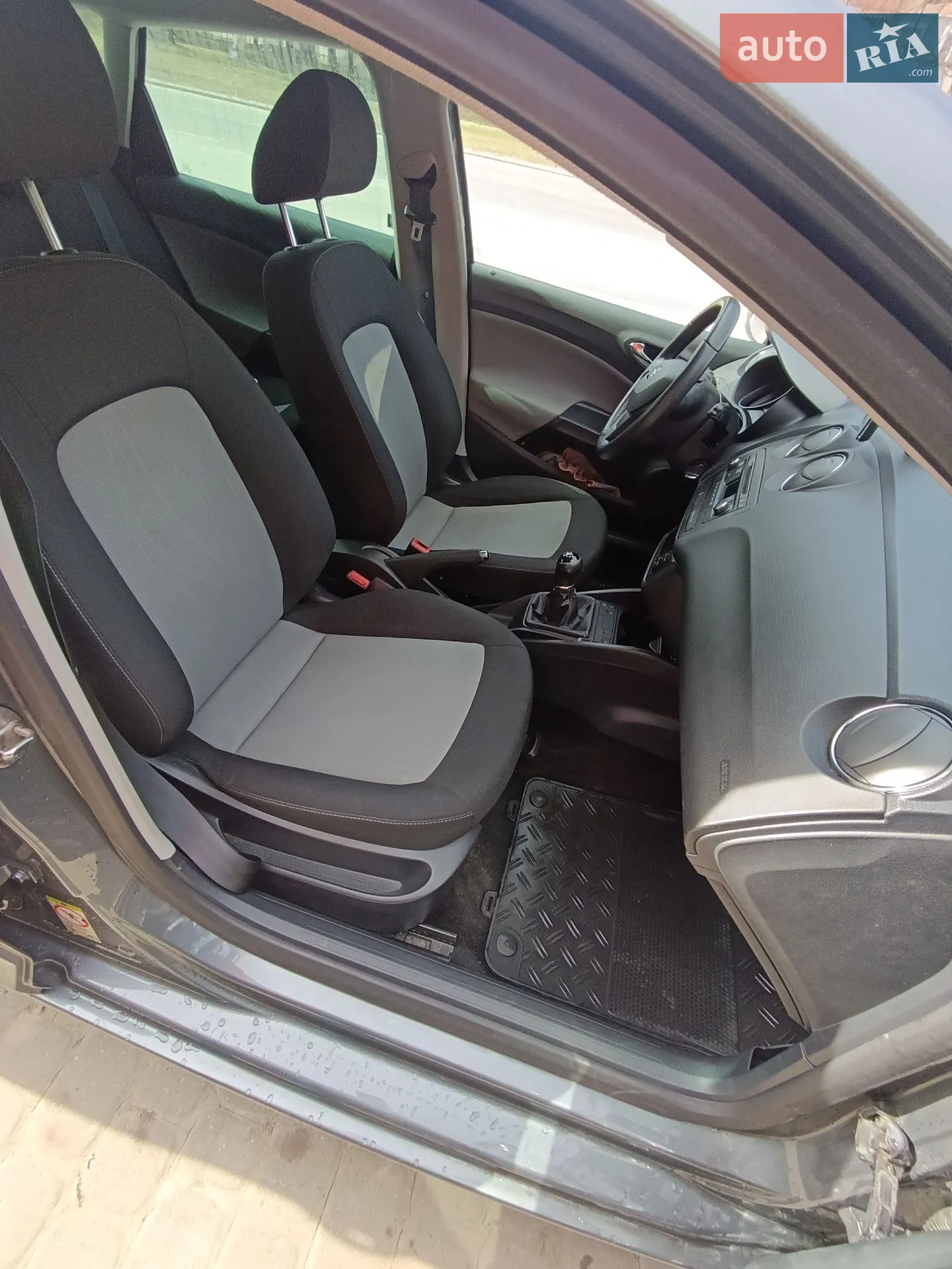 2014 SEAT Ibiza - мініатюра 25