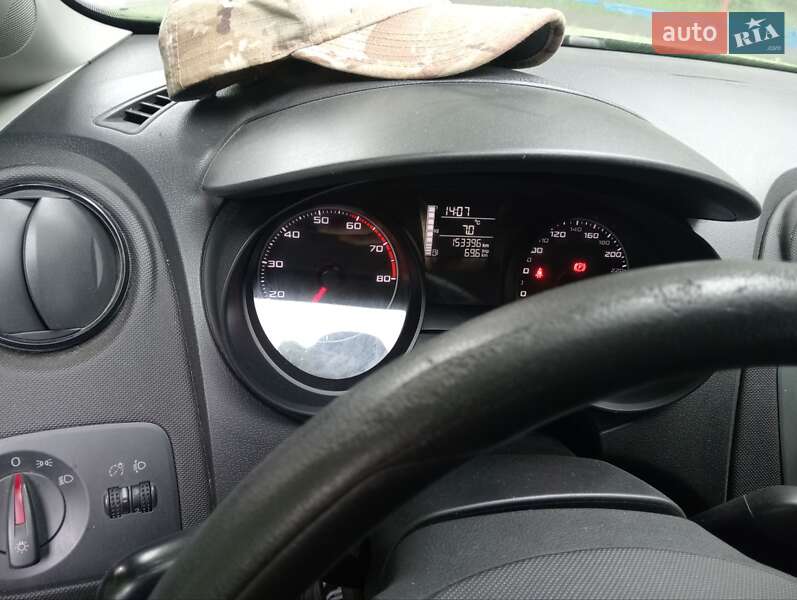 Хетчбек SEAT Ibiza 2013 в Києві