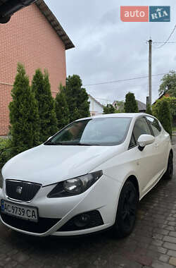 Хэтчбек SEAT Ibiza 2011 в Луцке