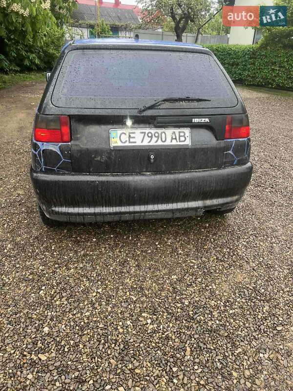 Хетчбек SEAT Ibiza 1996 в Сторожинці