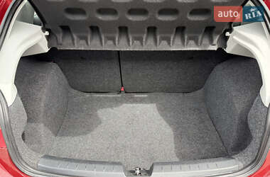 Хэтчбек SEAT Ibiza 2011 в 