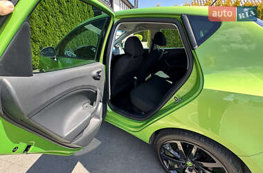 Хэтчбек SEAT Ibiza 2012 в 