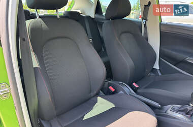 Хэтчбек SEAT Ibiza 2012 в 