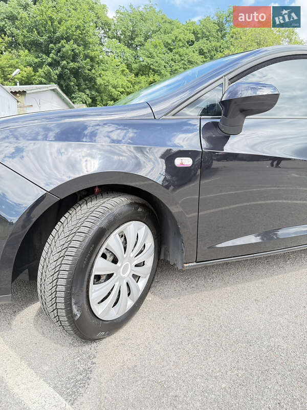 Хэтчбек SEAT Ibiza 2009 в Житомире