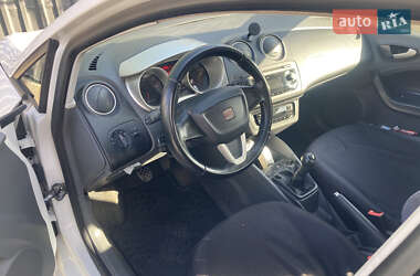 Хетчбек SEAT Ibiza 2011 в 
