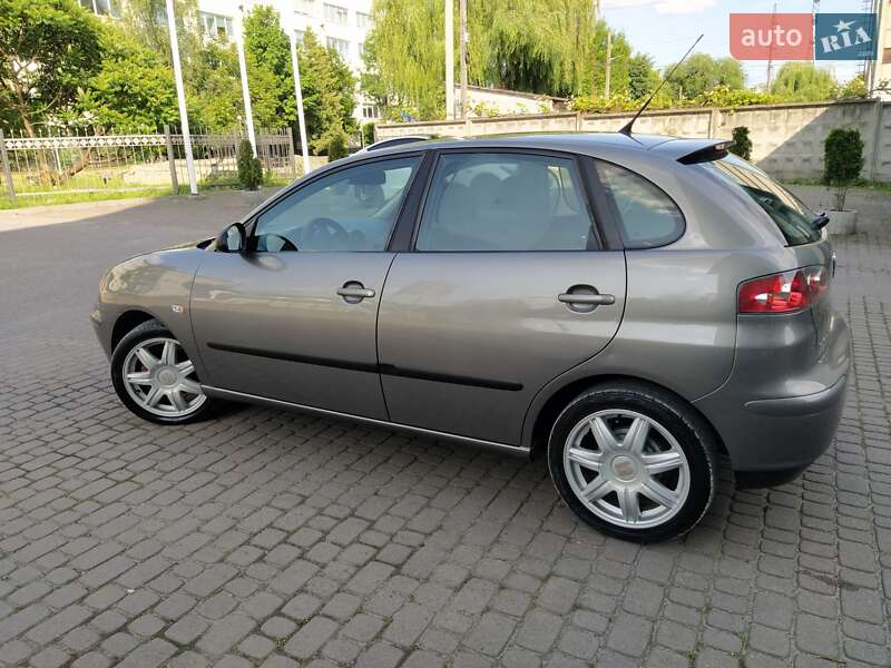 Хэтчбек SEAT Ibiza 2004 в Львове фото 18 Хэтчбек SEAT Ibiza 2004 в Львове