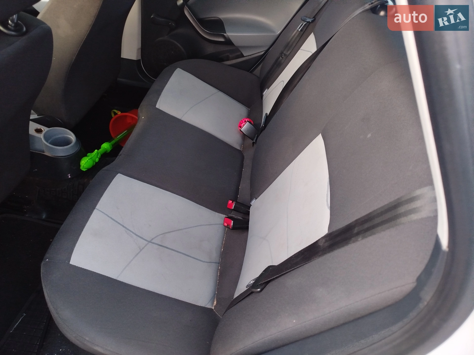 2013 SEAT Ibiza - мініатюра 18
