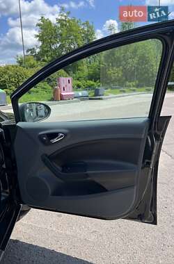Хетчбек SEAT Ibiza 2008 в 