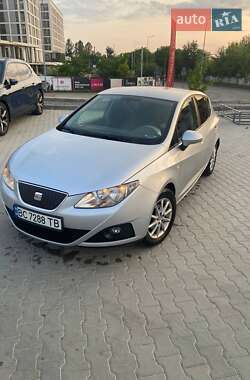Хетчбек SEAT Ibiza 2011 в Львові