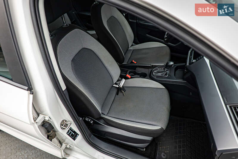 Хэтчбек SEAT Ibiza 2021 в Киеве
