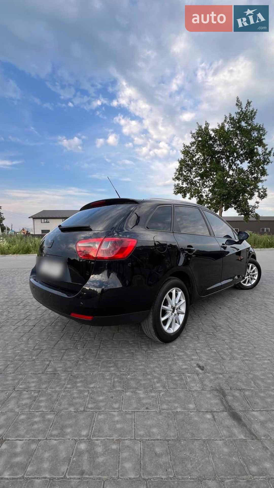 2011 SEAT Ibiza - мініатюра 4