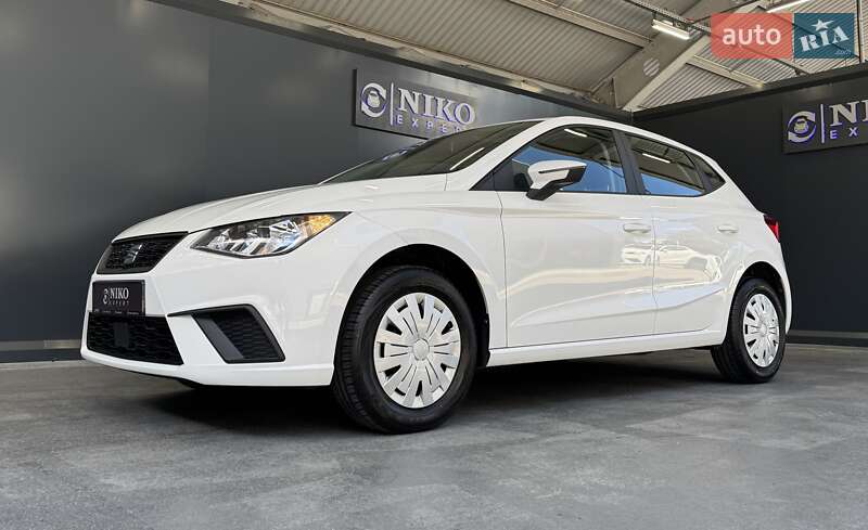 Хэтчбек SEAT Ibiza 2021 в Киеве