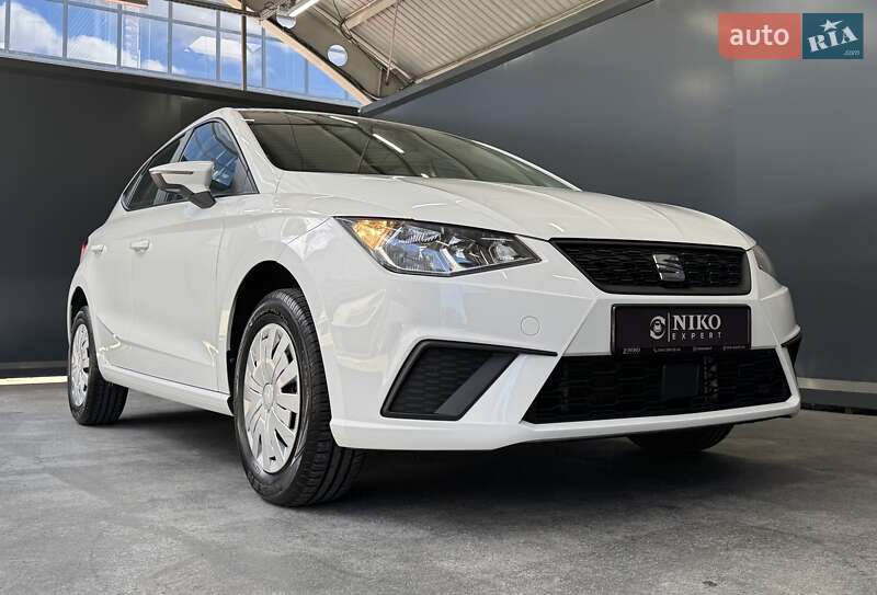 Хэтчбек SEAT Ibiza 2021 в Киеве