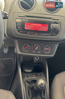 Хэтчбек SEAT Ibiza 2008 в 