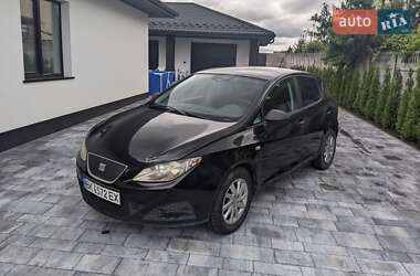 Хетчбек SEAT Ibiza 2010 в Рівному