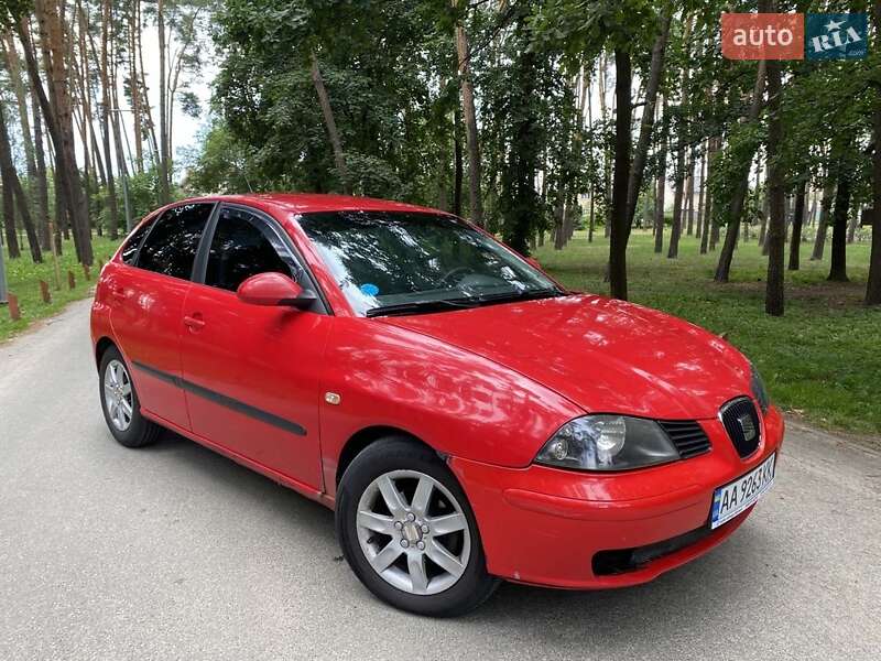 Хэтчбек SEAT Ibiza 2006 в Киеве