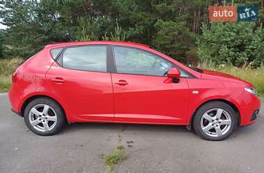 Хетчбек SEAT Ibiza 2010 в 