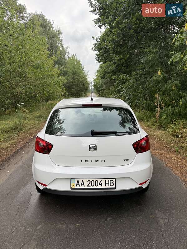 Хэтчбек SEAT Ibiza 2017 в Киеве
