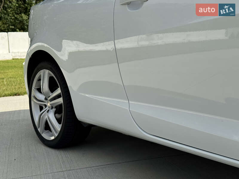 Хэтчбек SEAT Ibiza 2013 в Луцке
