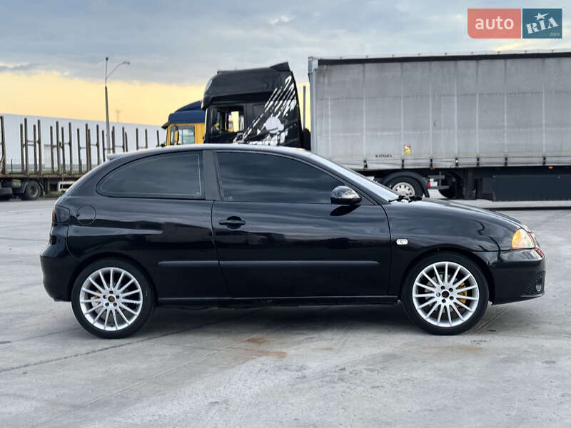 Хетчбек SEAT Ibiza 2007 в Києві фото 7 Хетчбек SEAT Ibiza 2007 в Києві
