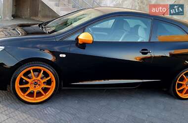 Хэтчбек SEAT Ibiza 2012 в 