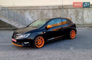 Хэтчбек SEAT Ibiza 2012 в 