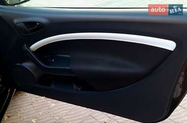 Хэтчбек SEAT Ibiza 2012 в 