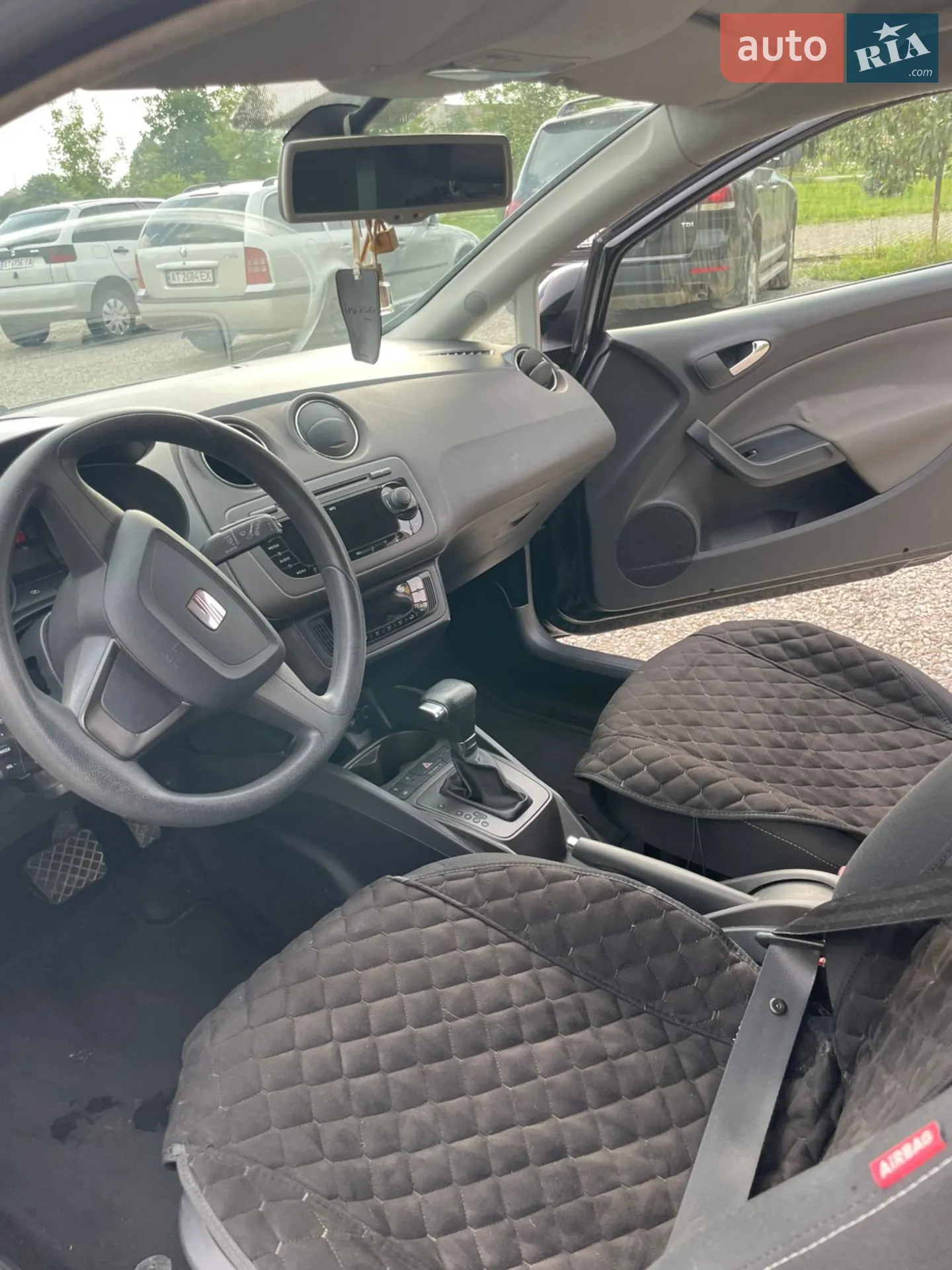 2013 SEAT Ibiza - мініатюра 9
