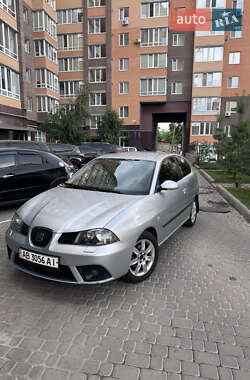 Хэтчбек SEAT Ibiza 2006 в Виннице