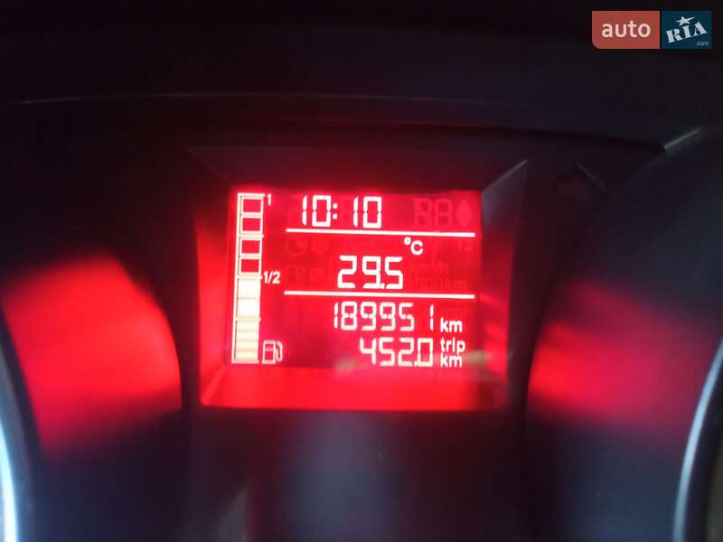 Хэтчбек SEAT Ibiza 2011 в Запорожье