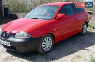 Хетчбек SEAT Ibiza 2004 в Теофіполі