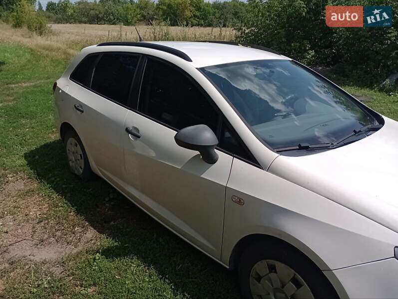 Хэтчбек SEAT Ibiza 2011 в Киеве фото 13 Хэтчбек SEAT Ibiza 2011 в Киеве