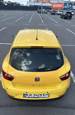 Хэтчбек SEAT Ibiza 2011 в 