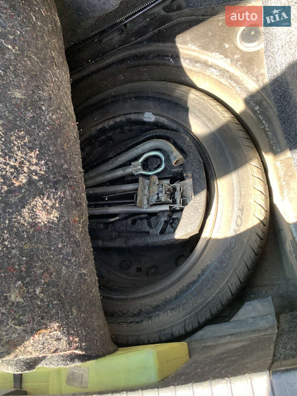 Хетчбек SEAT Ibiza 2007 в Рівному