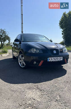 Хетчбек SEAT Ibiza 2008 в Києві