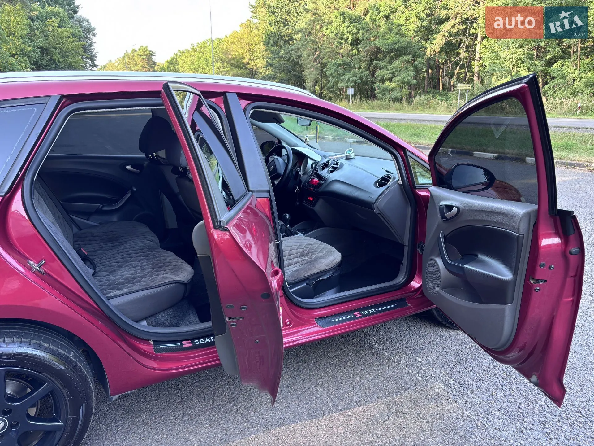 2011 SEAT Ibiza - мініатюра 15