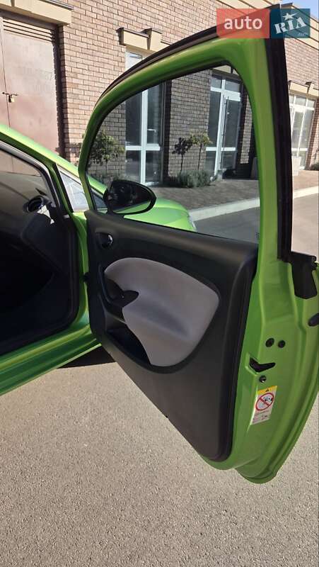 Хэтчбек SEAT Ibiza 2013 в Киеве