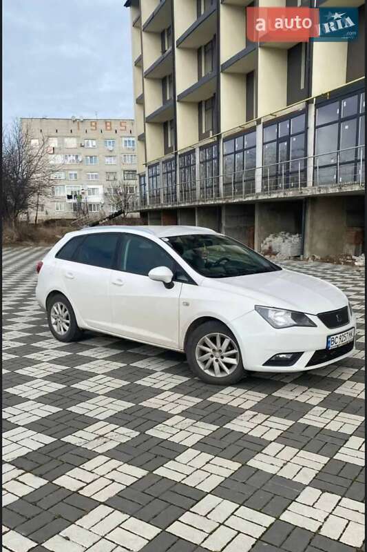 Хетчбек SEAT Ibiza 2013 в Буську