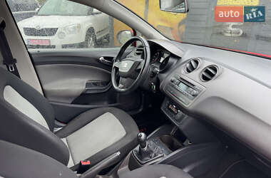 Хэтчбек SEAT Ibiza 2013 в 