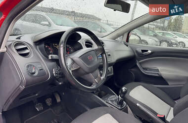 Хэтчбек SEAT Ibiza 2013 в 