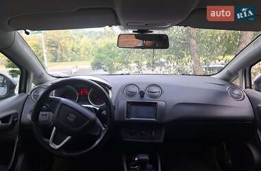 Хэтчбек SEAT Ibiza 2010 в Киеве