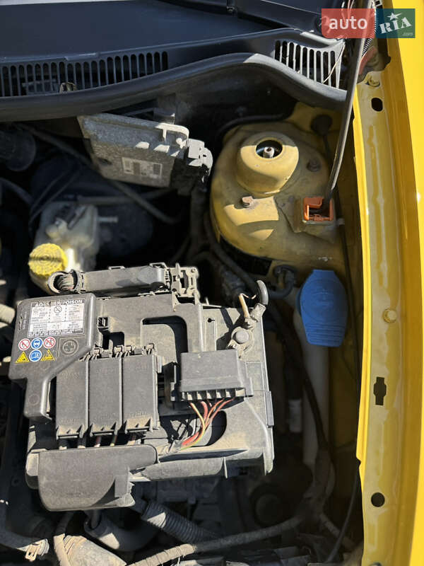 Хэтчбек SEAT Ibiza 2006 в Киеве