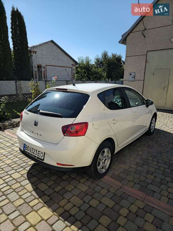 Хетчбек SEAT Ibiza 2009 в Тернополі