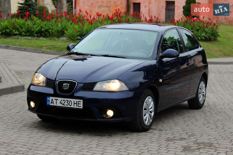 Хэтчбек SEAT Ibiza 2007 в 