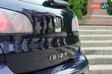 Хэтчбек SEAT Ibiza 2007 в 