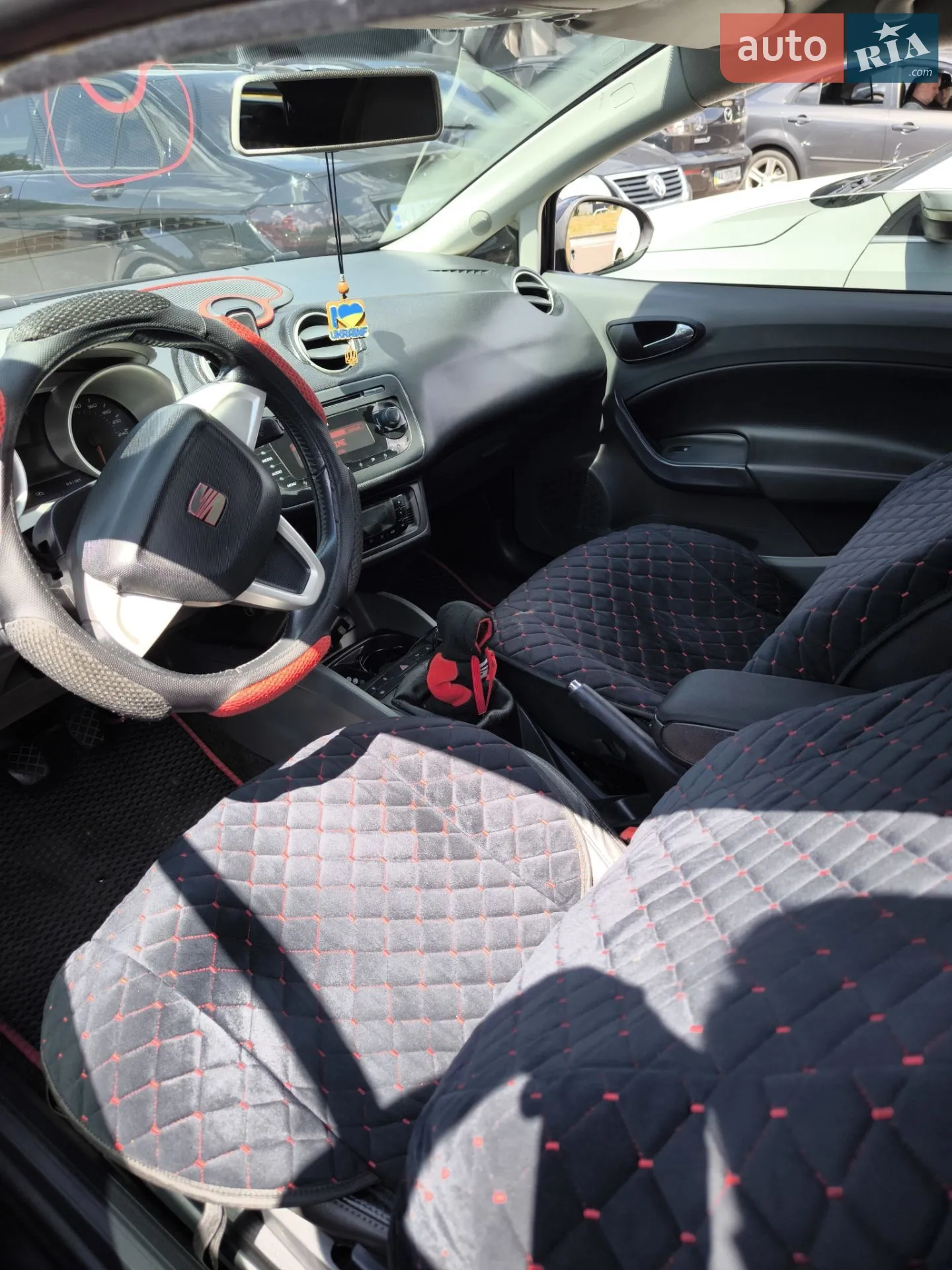 2010 SEAT Ibiza - мініатюра 17