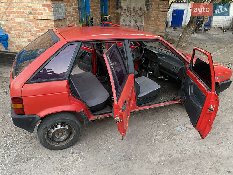 Хетчбек SEAT Ibiza 1989 в Новгородці